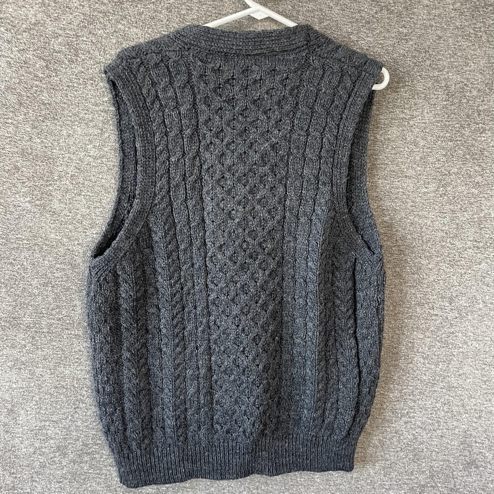 Carraig Donn Sweater Vest Mens Large Gray Wool V Neck Cable Knit Ireland Pockets - Picture 6 of 7